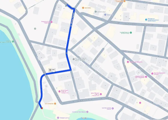 Floor In The Center Of Apartment