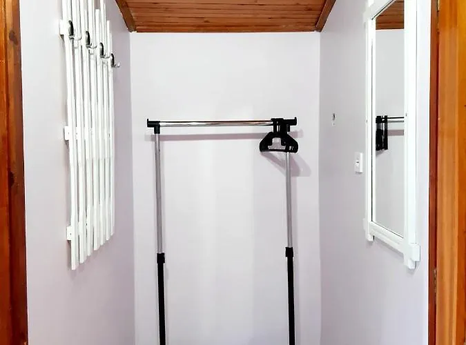 Floor In The Center Of